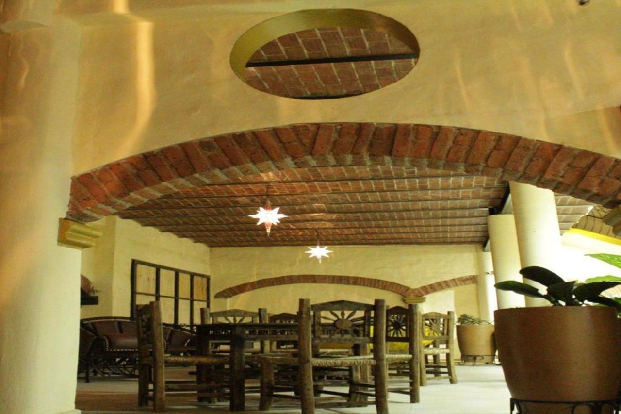 Oyo Hotel Castillo Santa Cecilia Tapalpa Extérieur photo